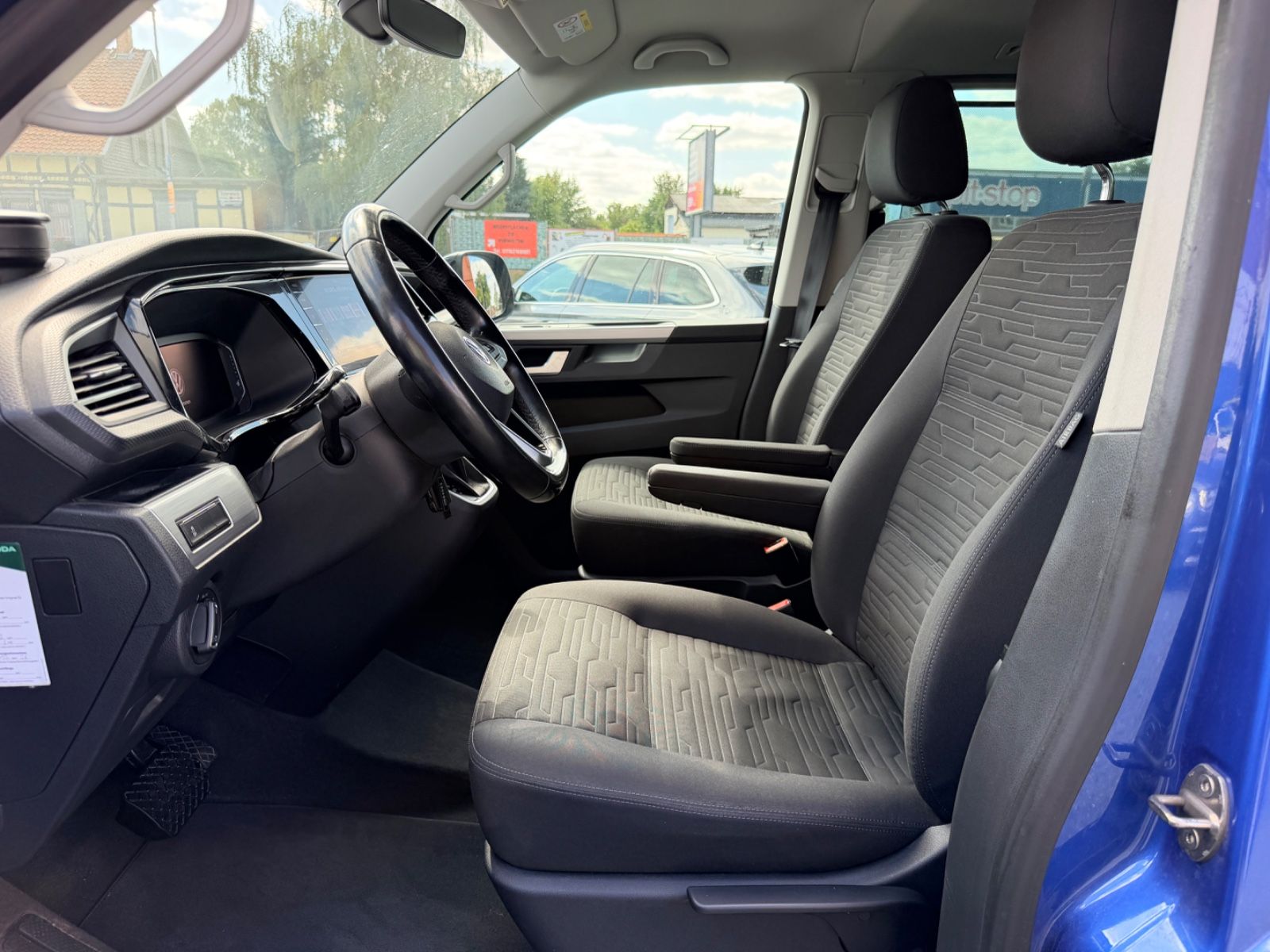 Volkswagen T6.1 Multivan Edition LED Navi Kamera Standheiz foto 14