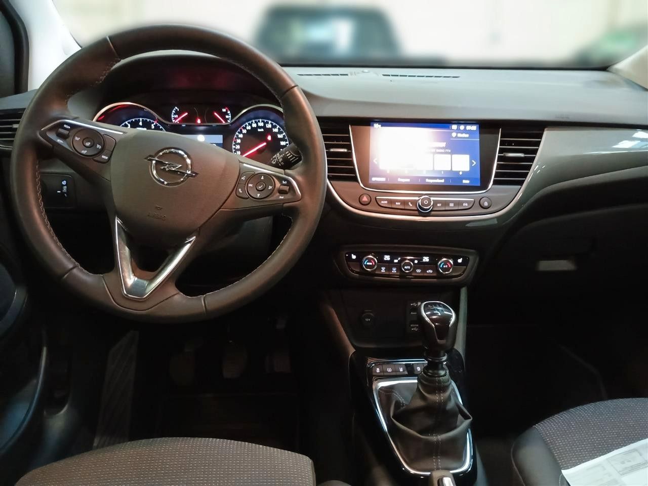 Fahrzeugabbildung Opel Crossland 1.2L 110 PS/Navi/Kamera/Allwetter!