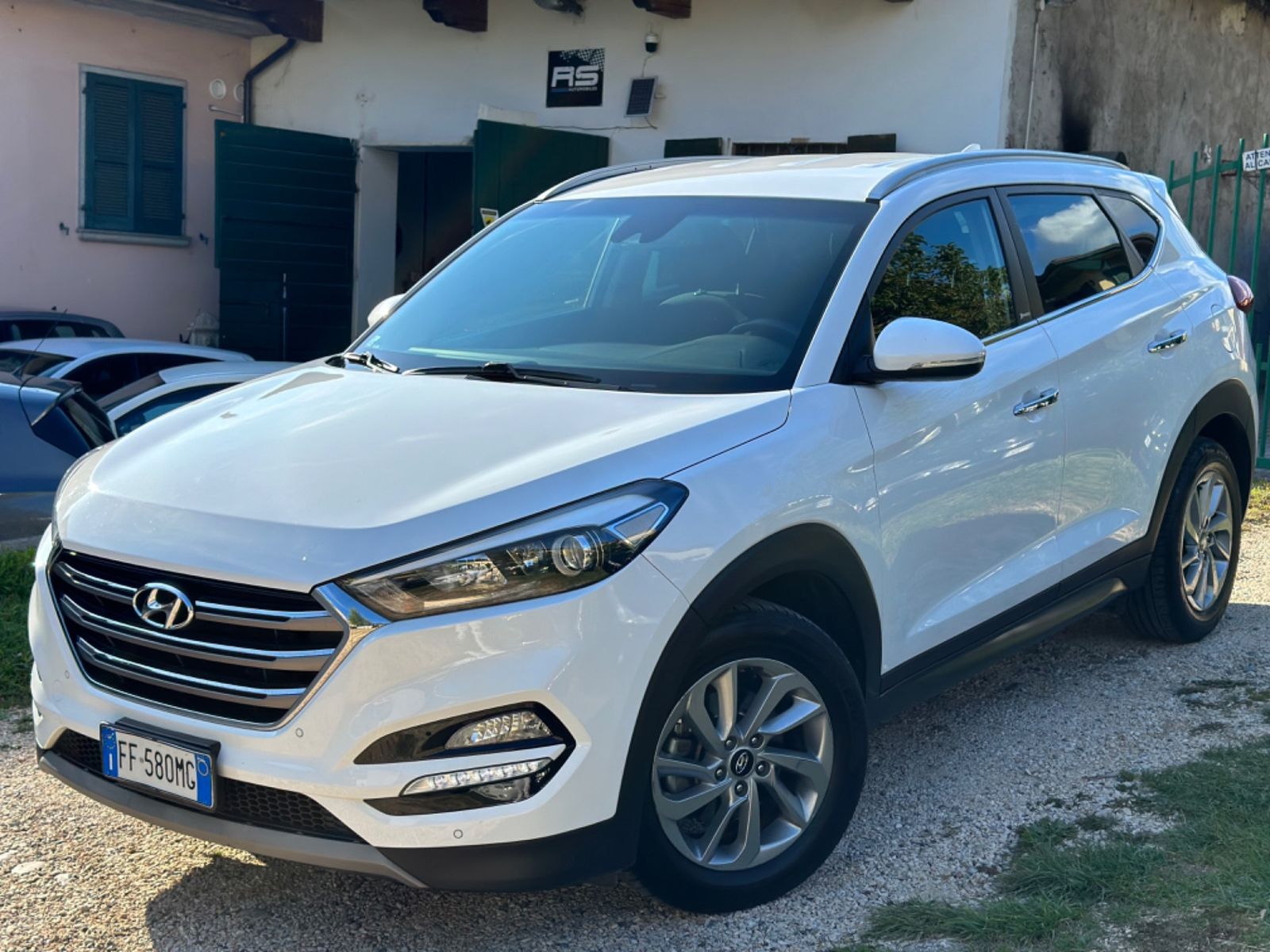 HYUNDAI Tucson
