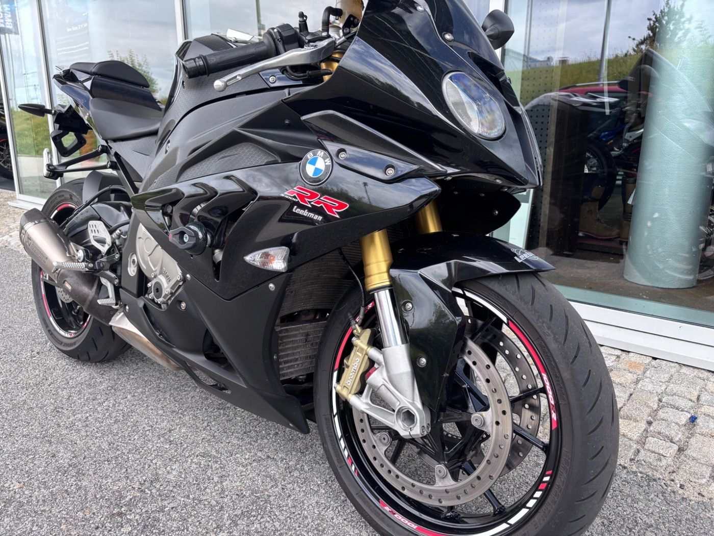 Fahrzeugabbildung BMW S 1000 RR K 46, Akrapovic, Windschild getönt,