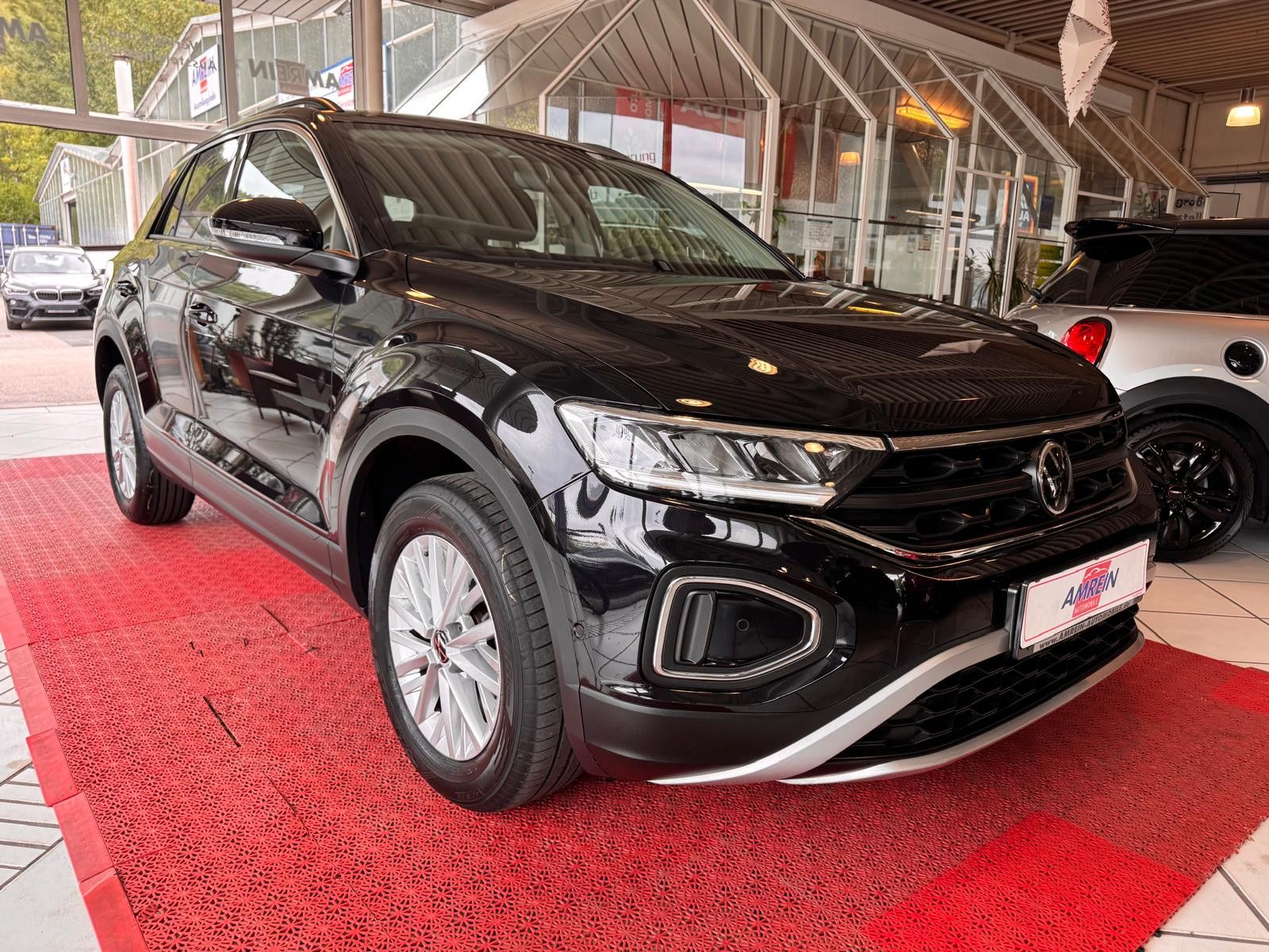 Volkswagen T-Roc Life VIRTUELL+LED+AHK+NAVI+KAMERA