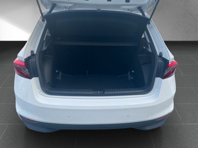 Skoda Fabia IV 1.0 TSI DSG Drive *2xPDC*CAM*DAB*LED*