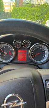 Opel Astra Sports T. 1.6 CDTI ec Edt. 81 S/S 97g ... - Opel Astra: 9 Cdti