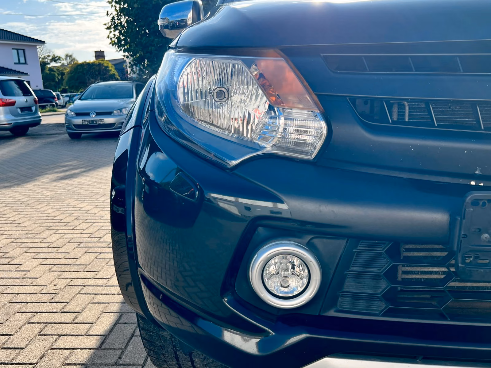 Mitsubishi L200 Edition 100 Doppelkabine 4WD/HU&AU