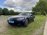 Mazda MX-5  Roadster/Cabrio Miata autom. Falthardtop  - Mazda MX-5: Miata