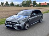 Mercedes-Benz E 63 S AMG 4MATIC+ T STHZG PANO AHK BUR MAS HUD