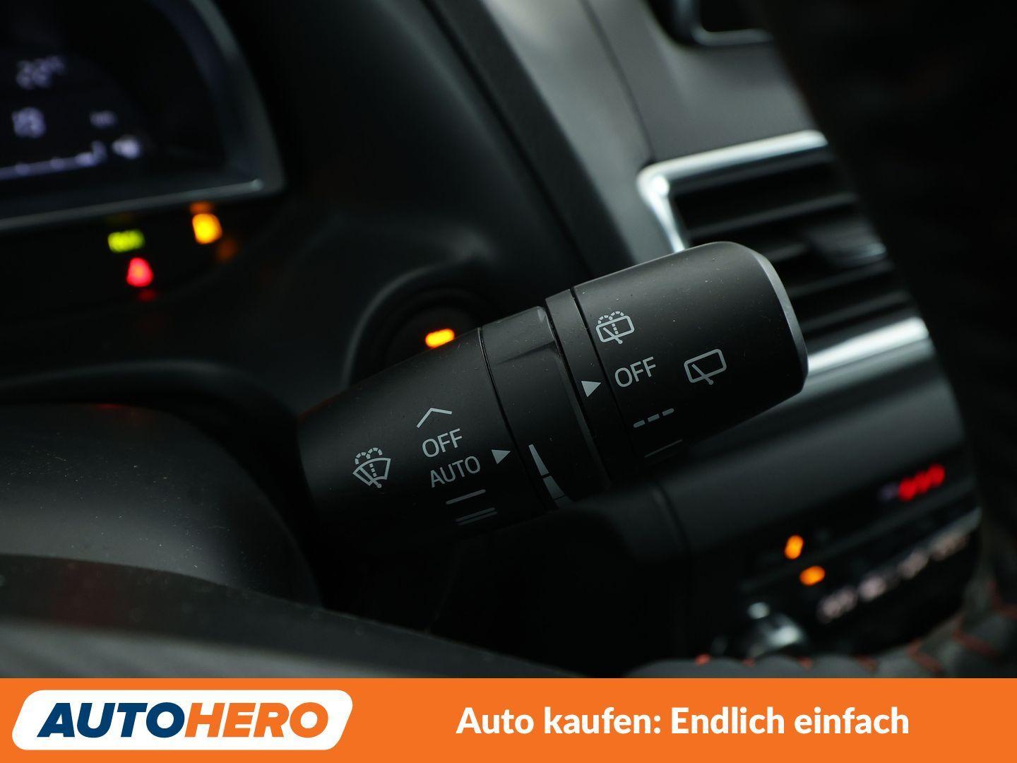 Mazda 3 2.0 Sports-Line*NAVI*HUD*XENON*