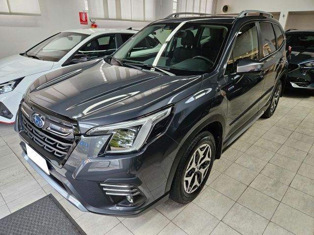 Subaru Forester 2.0 e-Boxer MHEV CVT Lineartroni