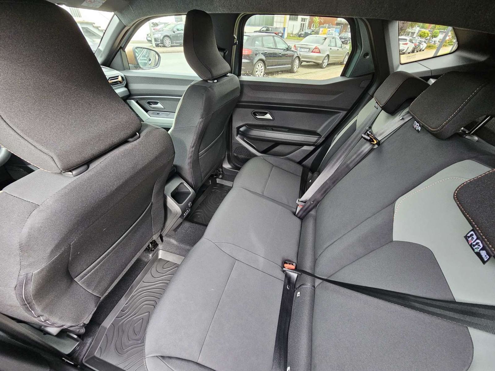 Dacia Duster - Bild 11