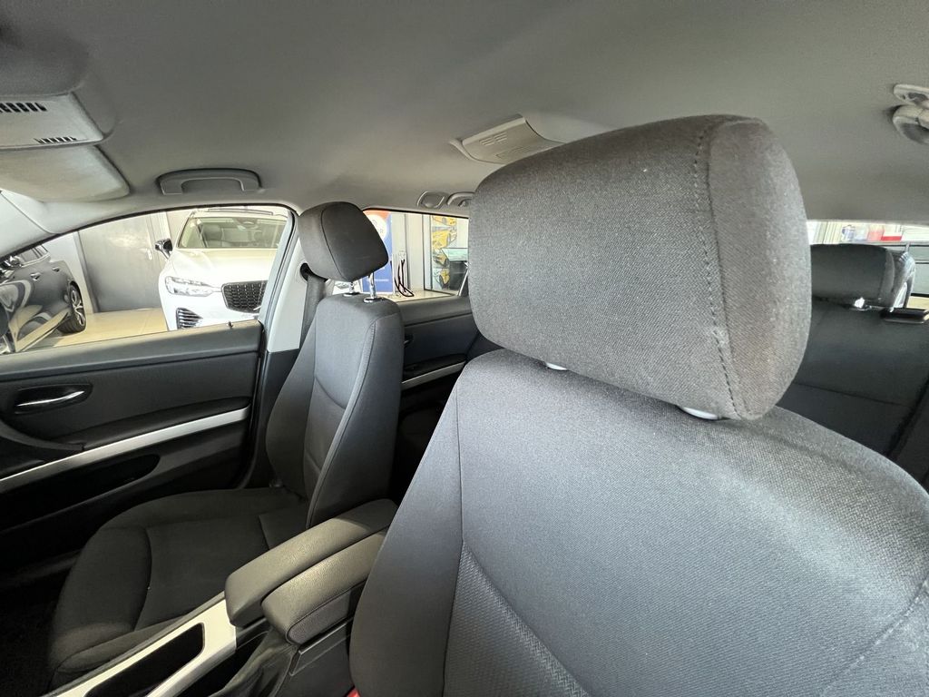 BMW 320 i Touring AHK *KEIN VERKAUF AN PRIVAT*