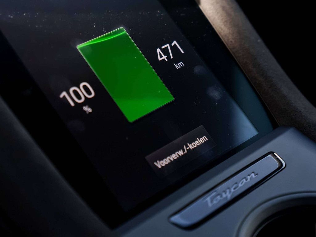 Porsche Taycan GTS Sport Turismo 93.4 kWh - 471 km rijbe imagem 2