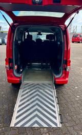 Nissan NV200 Evalia Premium Rollstuhl Rampe - Nissan Gebrauchtwagen von 2011