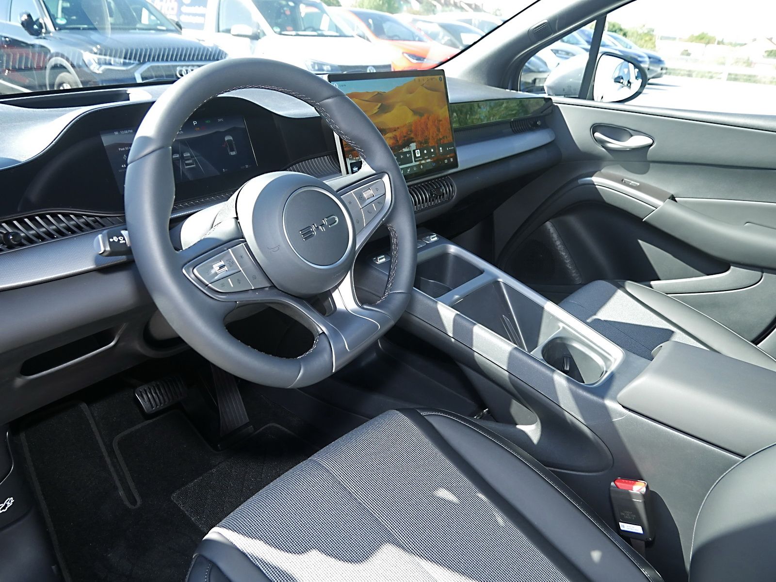BYD DOLPHIN