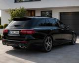Mercedes-Benz E 300 de T Autom. -AMG-P, 360* CarPlay, Pano