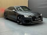 Audi RS5  Coupe 2.9 TFSI quattro°B&O°MASSAGE°KERAMIK - graue Audi RS5