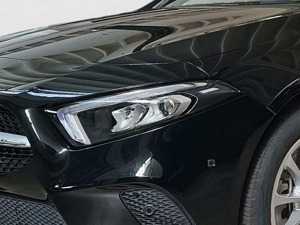 Fahrzeugabbildung Mercedes-Benz A 250 e Progressive Totw. Pano Memo LED 360° DAB