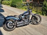 Harley-Davidson Breakout - Motorräder in Bremen