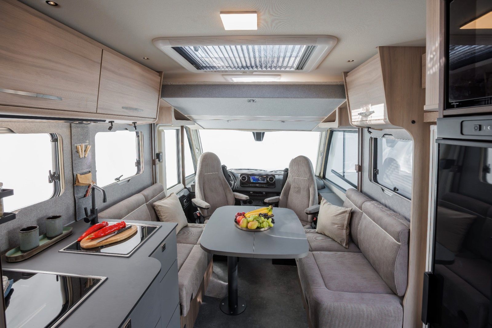 Fahrzeugabbildung Eura Mobil Integra Line 726 EF GT *NATURAL HERITAGE* MJ26