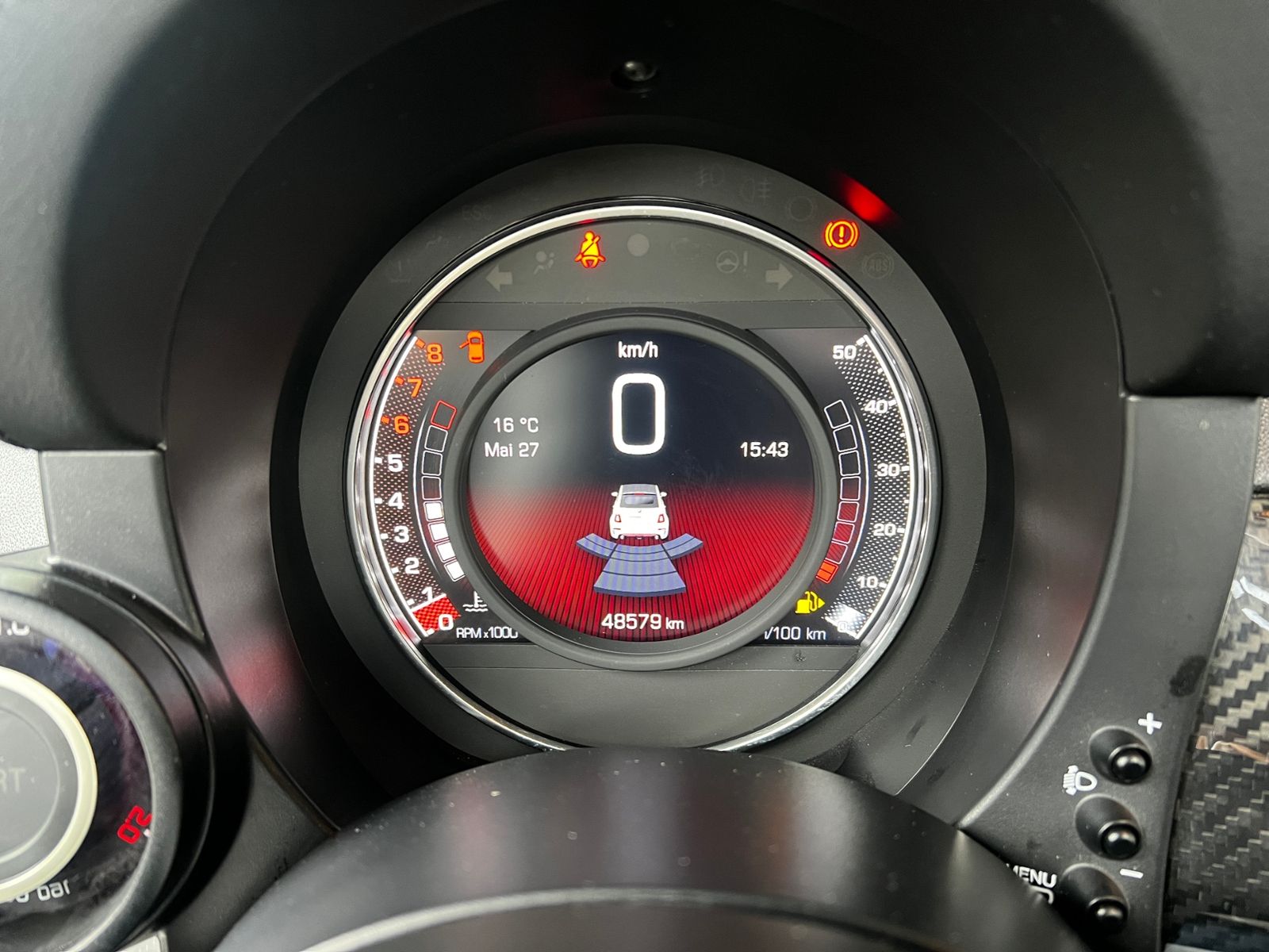 Fahrzeugabbildung Abarth 695 C Rivale 1.4 T-Jet NAVI