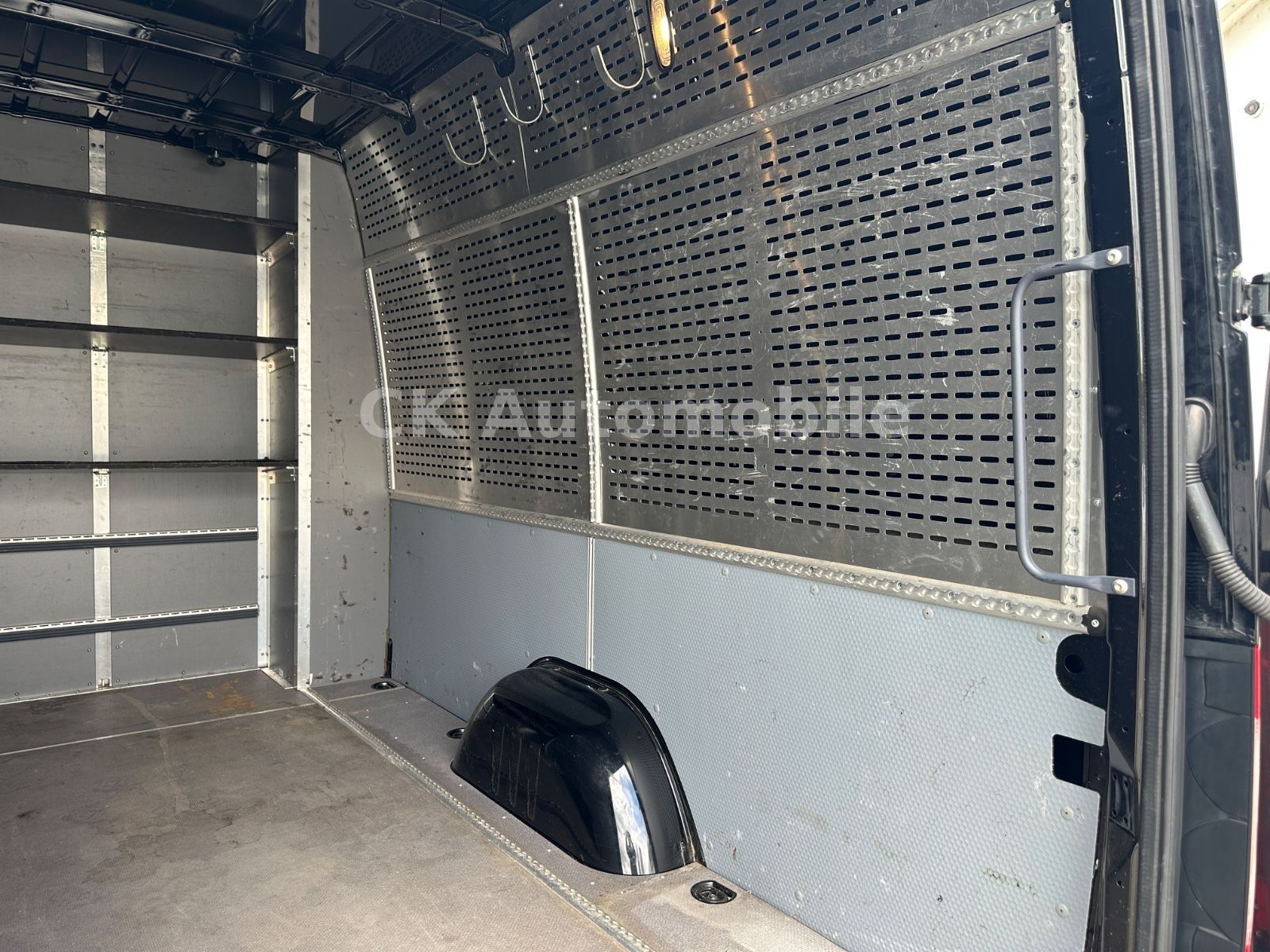 Fahrzeugabbildung Mercedes-Benz Sprinter III Kasten 316 Mixto Maxi/5 Sitze/LED