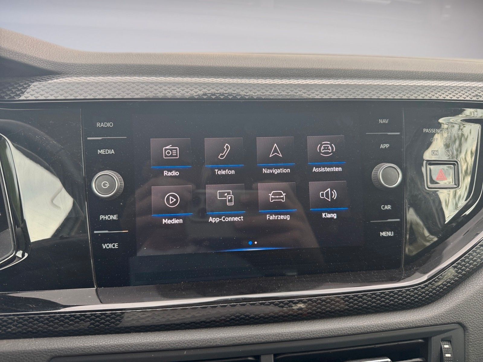 Fahrzeugabbildung Volkswagen Polo VI Life 1.0 TSI