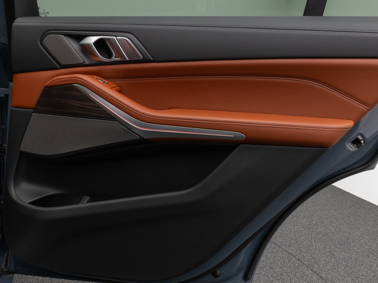 Fahrzeugabbildung BMW X7 xD40d Panorama 360°HUD DAB H/K Massage SoftCl