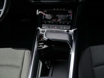 Audi Q8 e-tron - 7