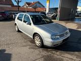 Volkswagen Golf 1.6 Pacific - Volkswagen Golf aus 2003: 1.6