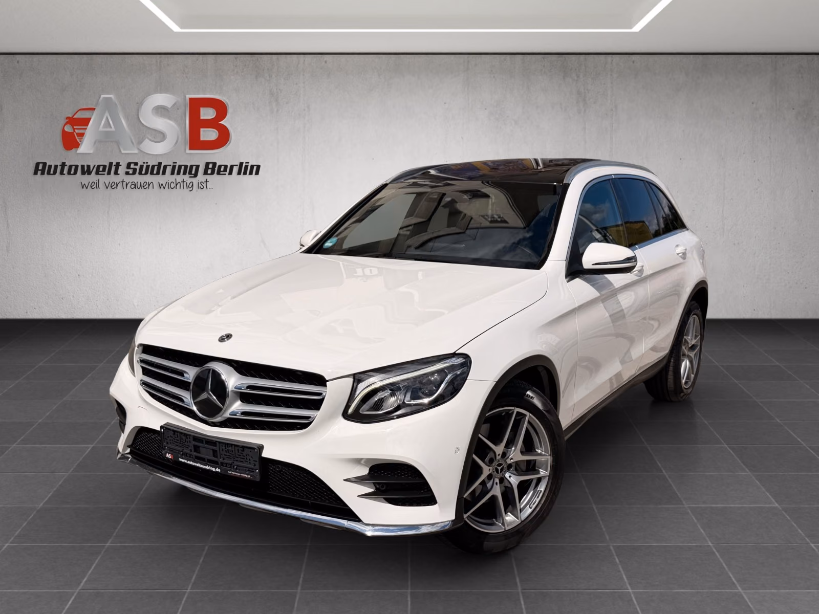 Mercedes-Benz GLC 250d 4Matic* AMG Line*Pano*NightPaket*19"LED