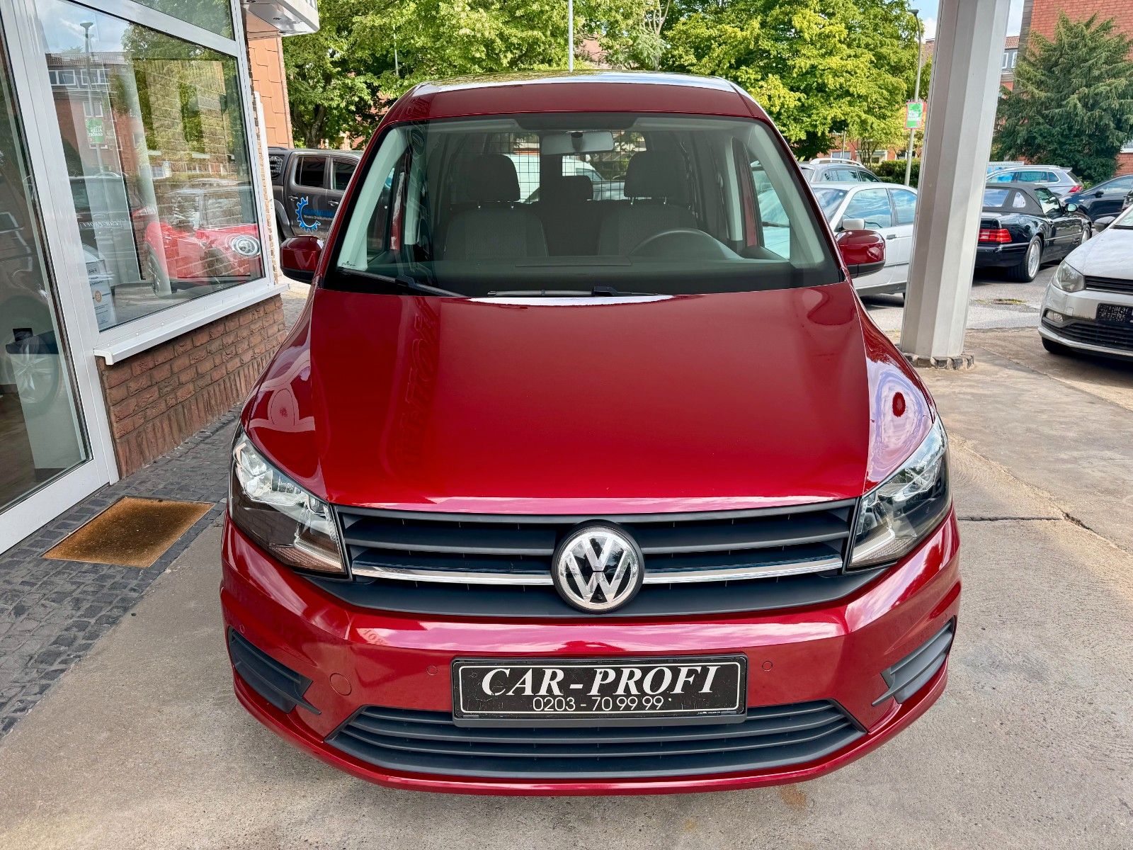 Fahrzeugabbildung Volkswagen Caddy Navi/Bluetooth/PDC/Klimaaut./Alufelgen