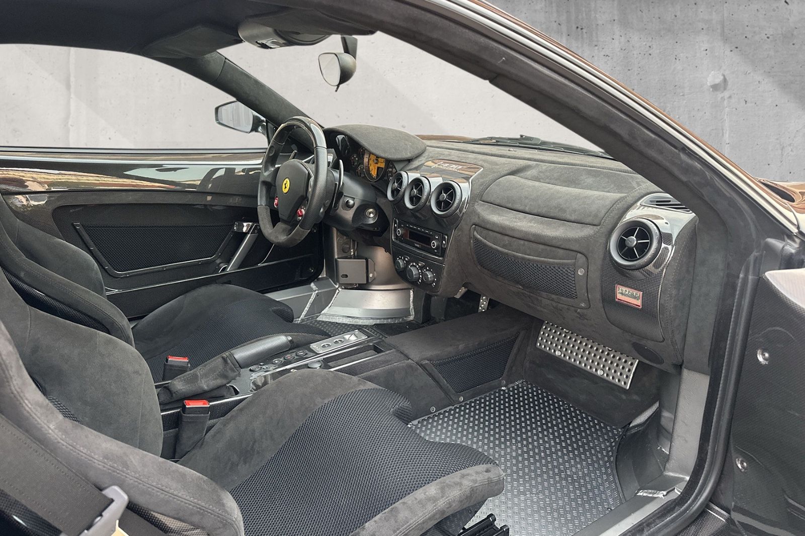 Fahrzeugabbildung Ferrari 430 Scuderia F1*LED*Carbon*dt. Fahrzeug*