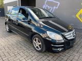 Mercedes-Benz Mercedes B 170 TÜV Neu 3.Te Hand Anhängerk... - Mercedes-Benz B 170 in Hannover
