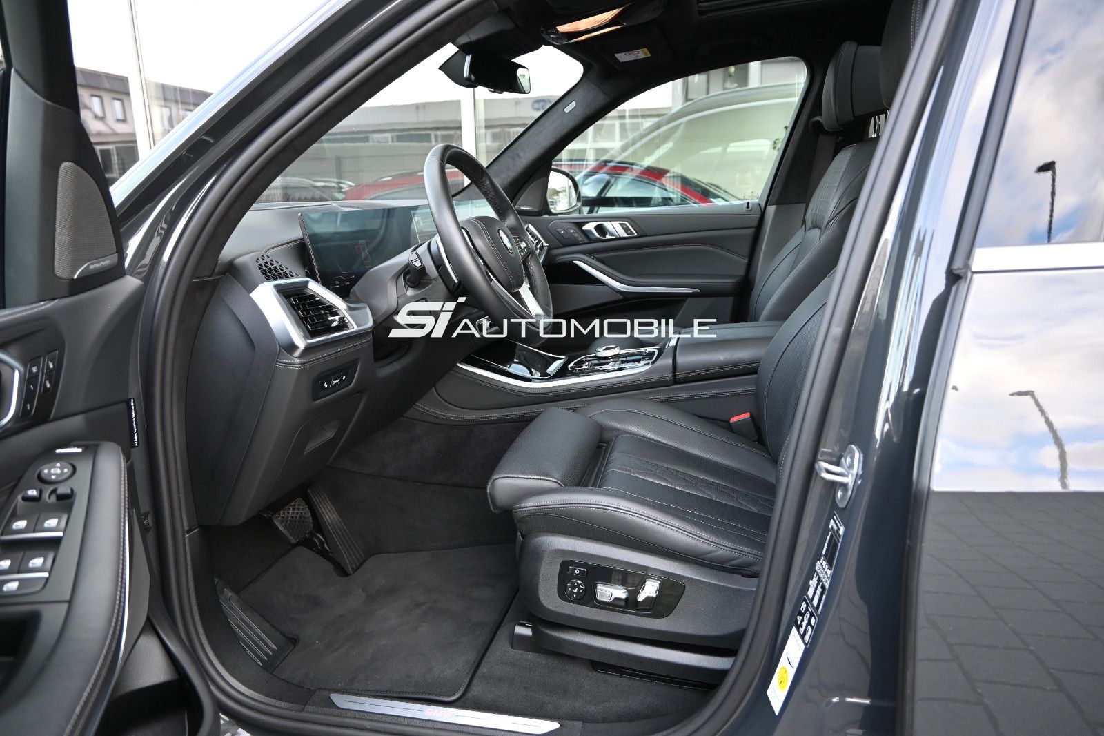 Fahrzeugabbildung BMW X5 xDr30d °UVP 125.440€°MASSAGE°LUFT°STHZG°TRITT