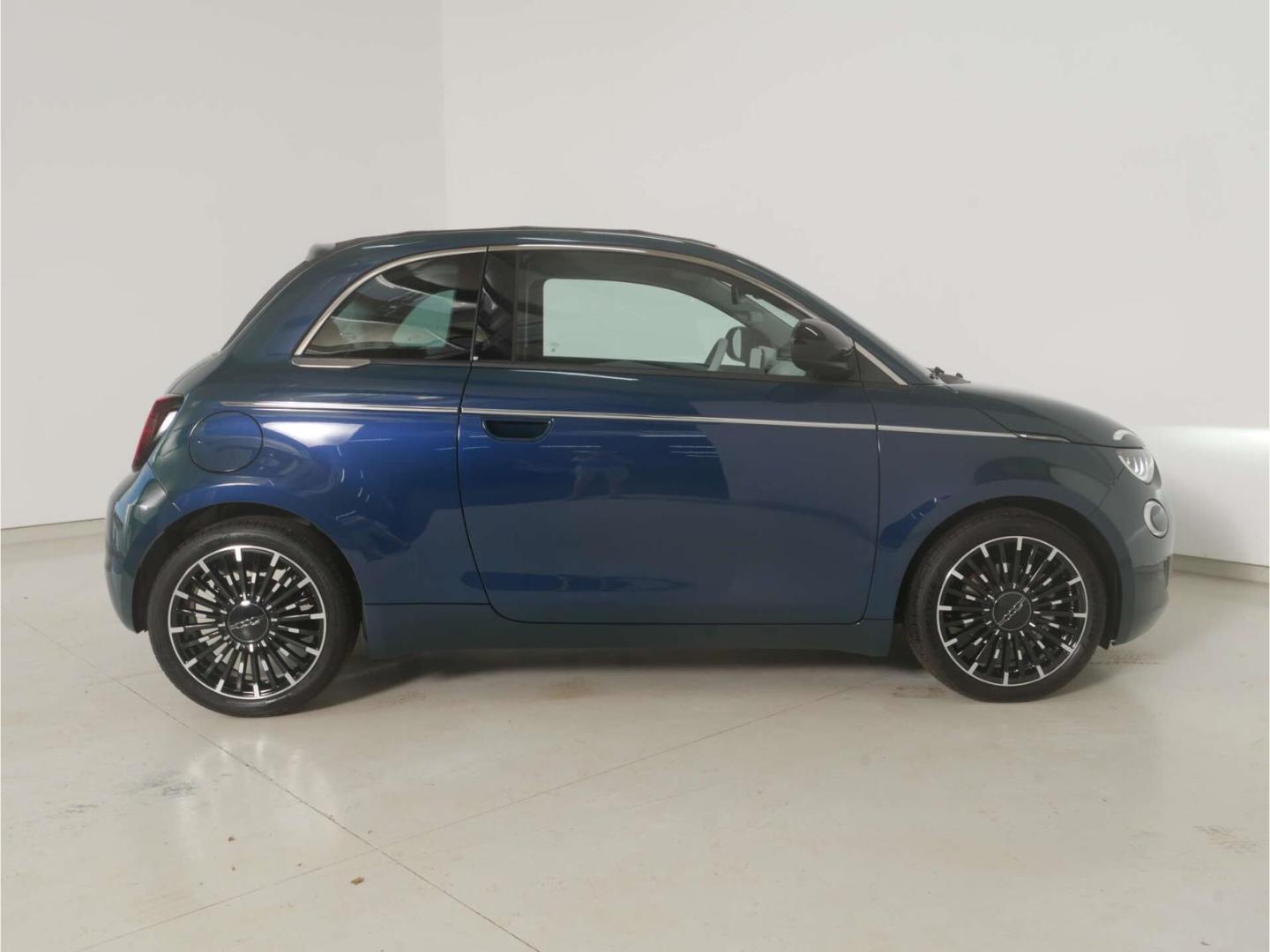 Fiat 500 Hybrid Cabrio 1.0 GSE la Prima, миниатюра 7