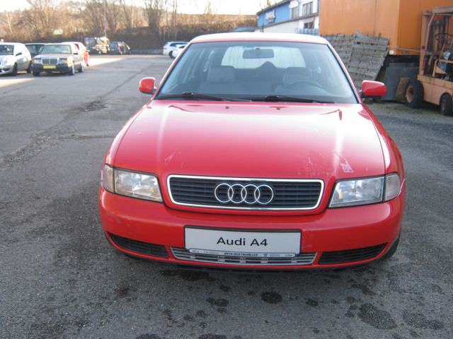 Audi A4 2.6 Avant