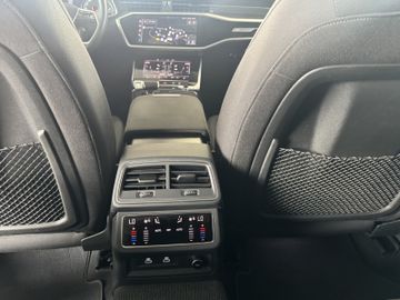 Audi A6 - 10