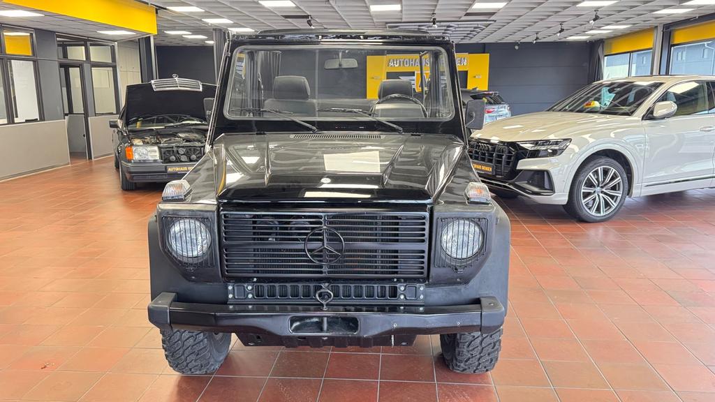 Mercedes-Benz G 300