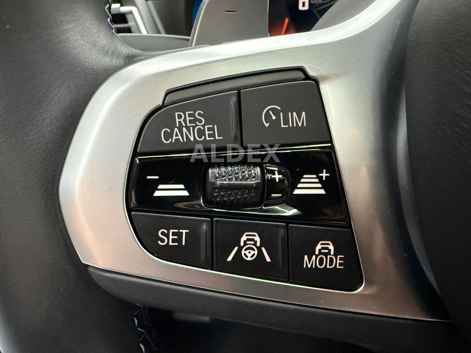 BMW X3 M40i PANO°HUD°AHK°H&K°DRIVING PROF°KEY°KAMERA
