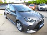 Toyota Yaris 1,3 Style/Navi/CarPlay/DAB/Klima/Kamera - Toyota Yaris: Style