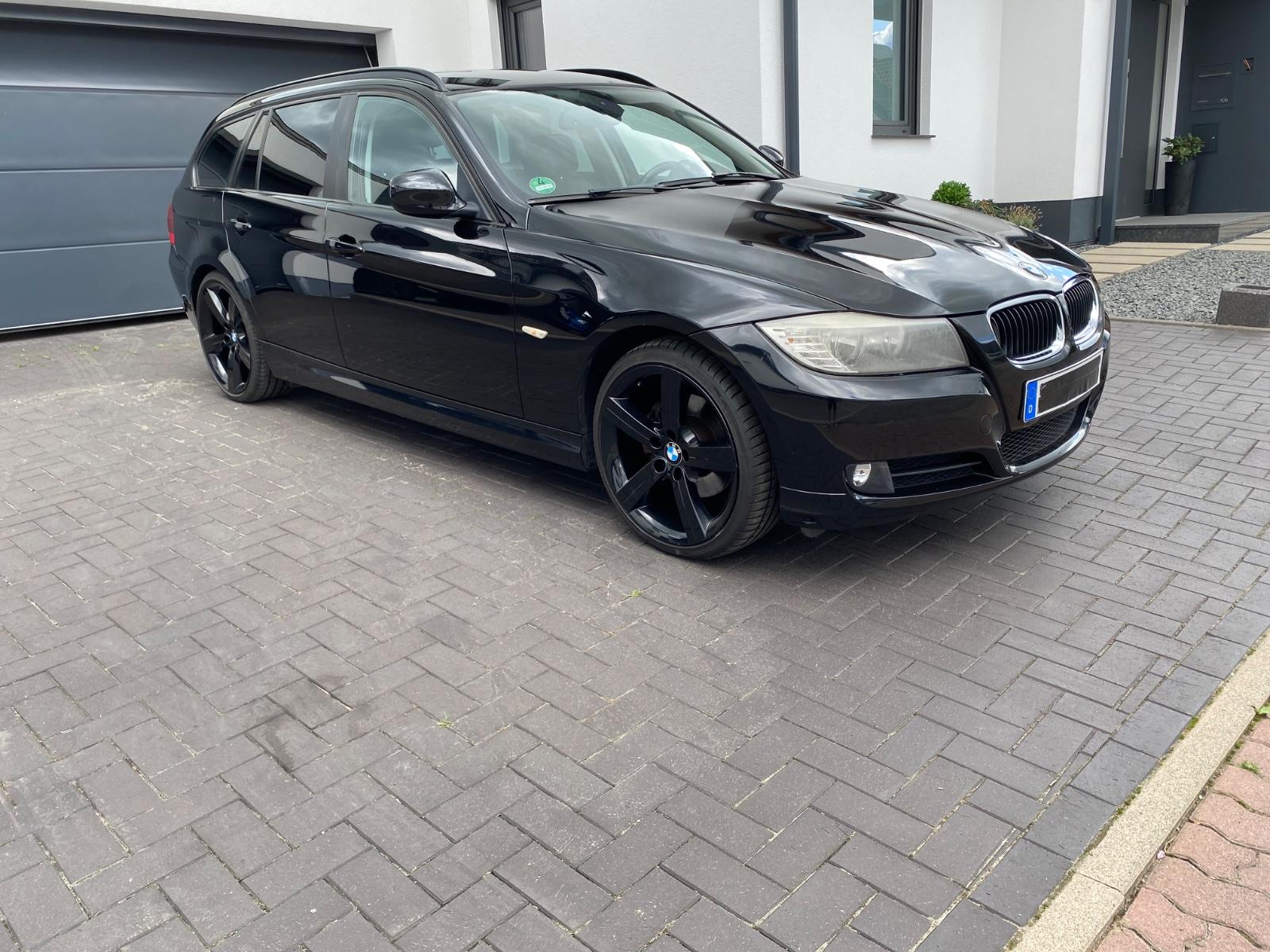 BMW 318 2012 — photo 5