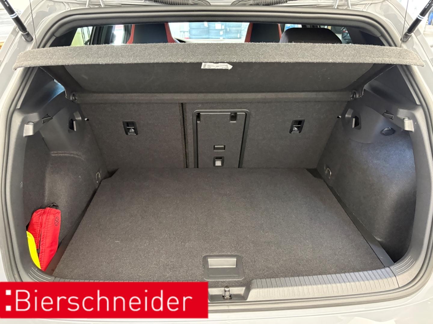 Volkswagen Golf GTI 8 2.0 TSI DSG IQ-LIGHT DIGITAL COCKPIT, миниатюра 14