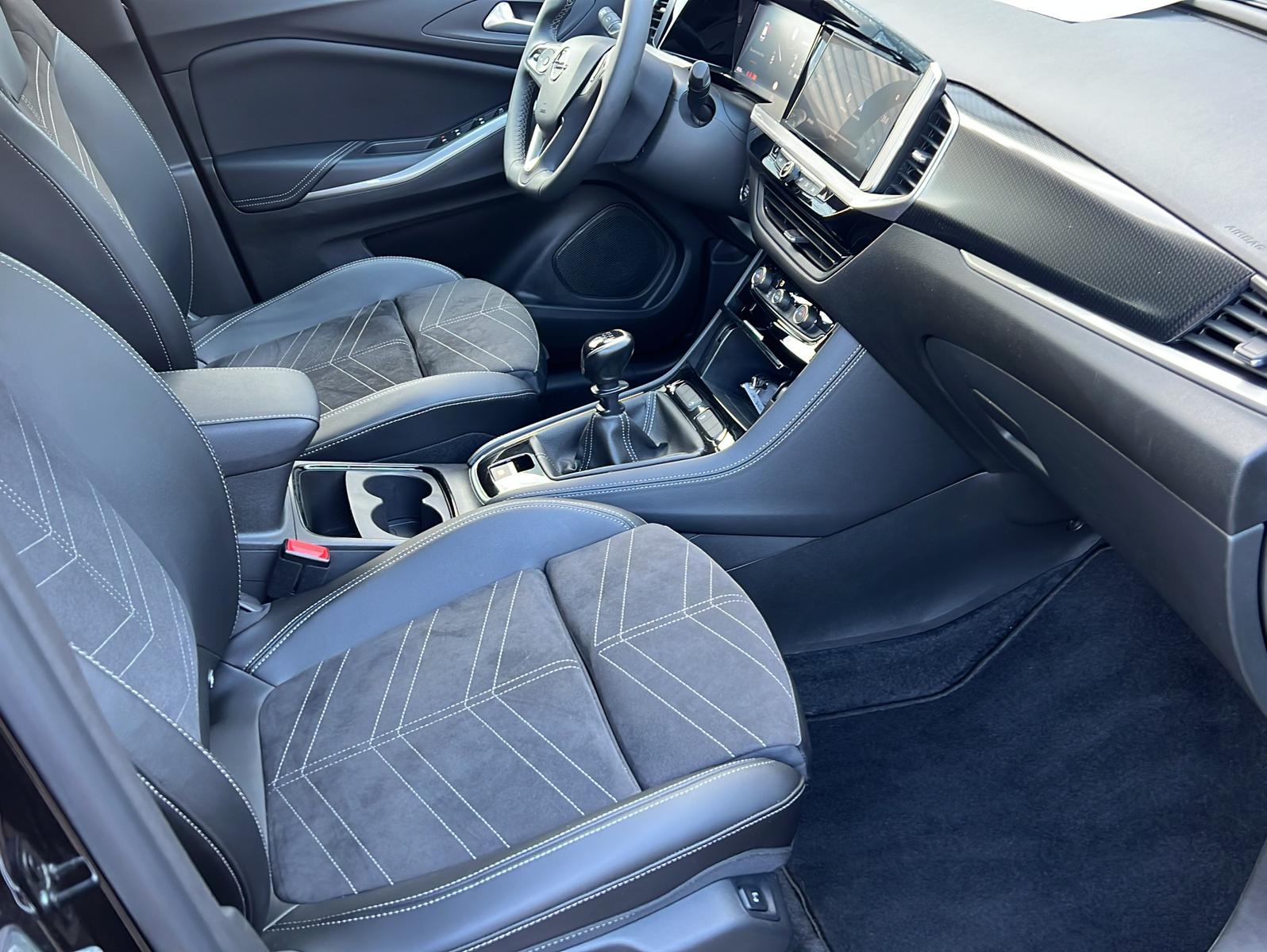 Opel Grandland X 1.2T GS Line*Navi*DAB*LED*IntelliLux