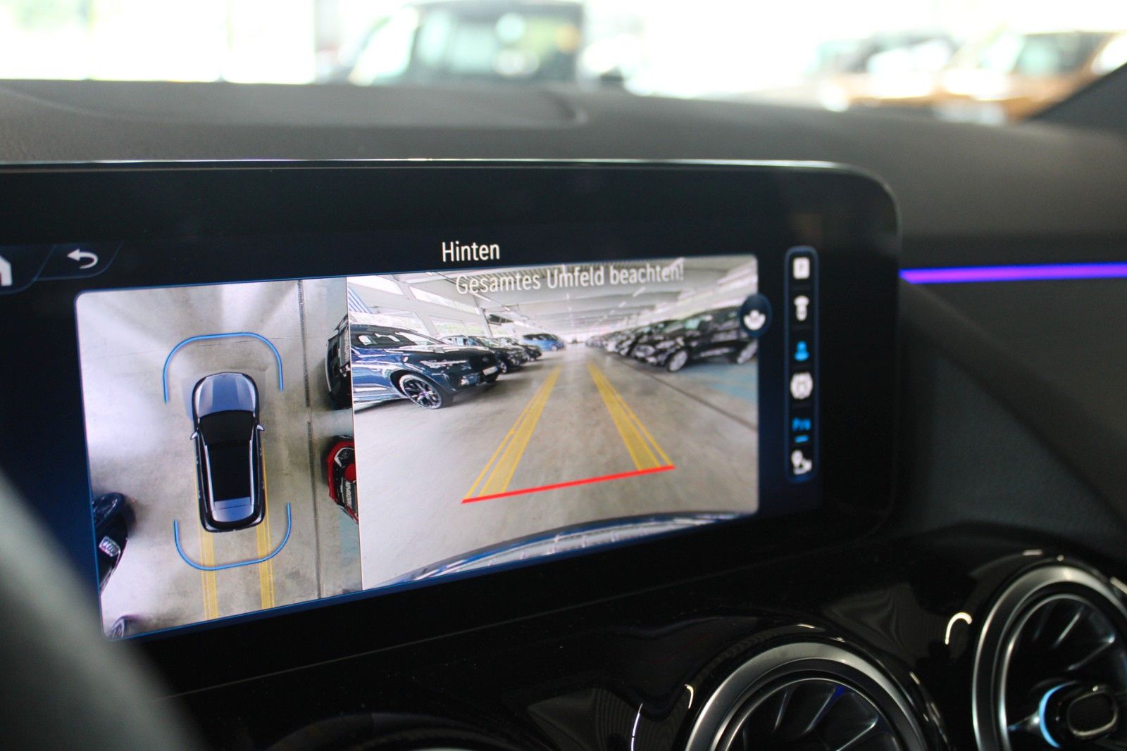 Fahrzeugabbildung Mercedes-Benz GLA 200 d Aut. AMG-Line Adv. Plus Multibeam MBUX