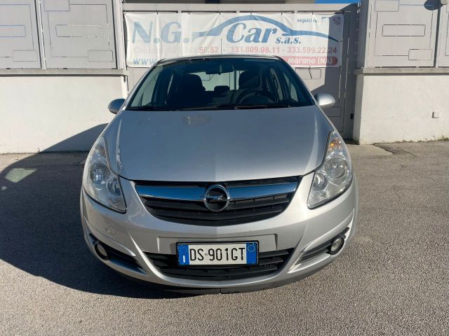 Opel Corsa 1.2 5 porte Club