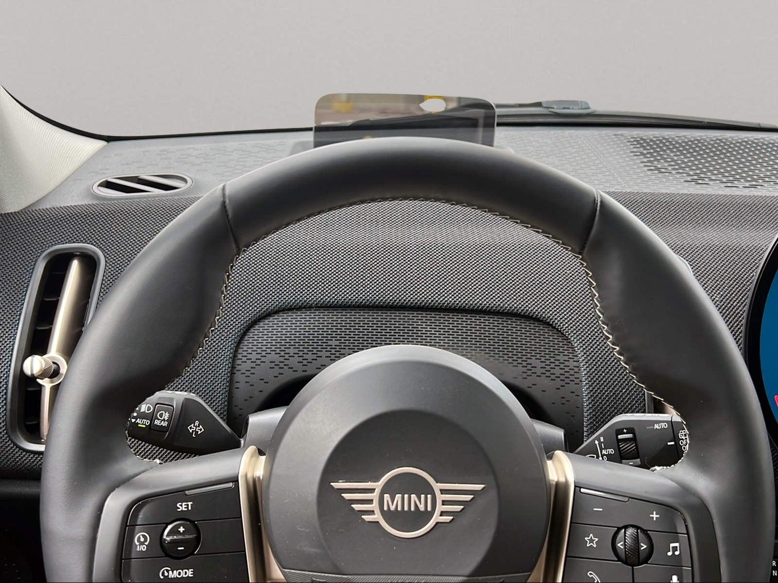 MINI Countryman C Head-Up Kamera Pano.Dach LED Alarm