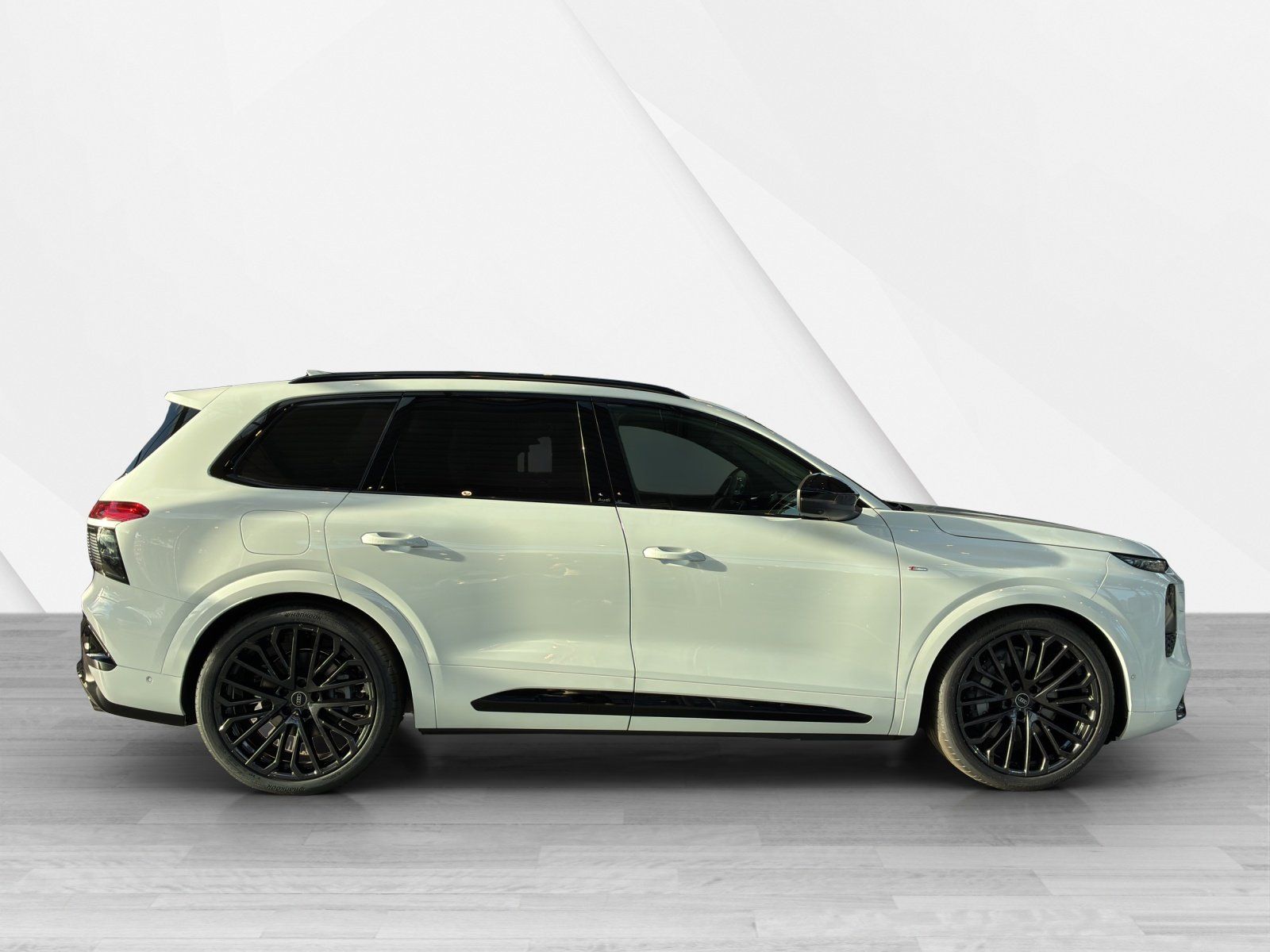 Fahrzeugabbildung Audi Audi Q7 TDI quattro NEUES MOD. 360,AHK,HUD,LED