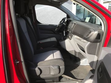 Fahrzeugabbildung Citroën Jumpy Kasten Profi XL L3 AHK Bluetooth uvm
