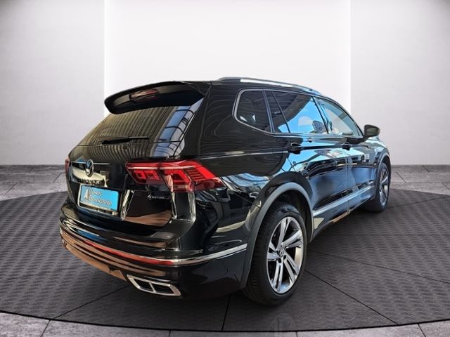 Fahrzeugabbildung Volkswagen Tiguan Allspace 2.0 TDI 4M DSG R-Line PANO MATRI