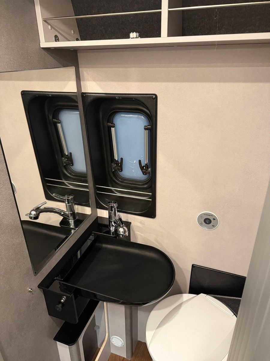 Fahrzeugabbildung Pössl Summit Shine 600 LR Citroen Markise,Solar,Autom.