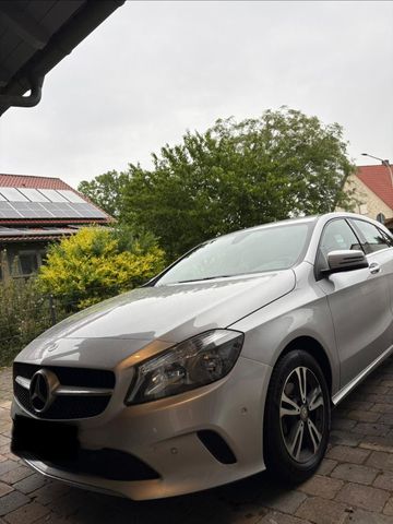 MERCEDES-BENZ Mercedes A 180